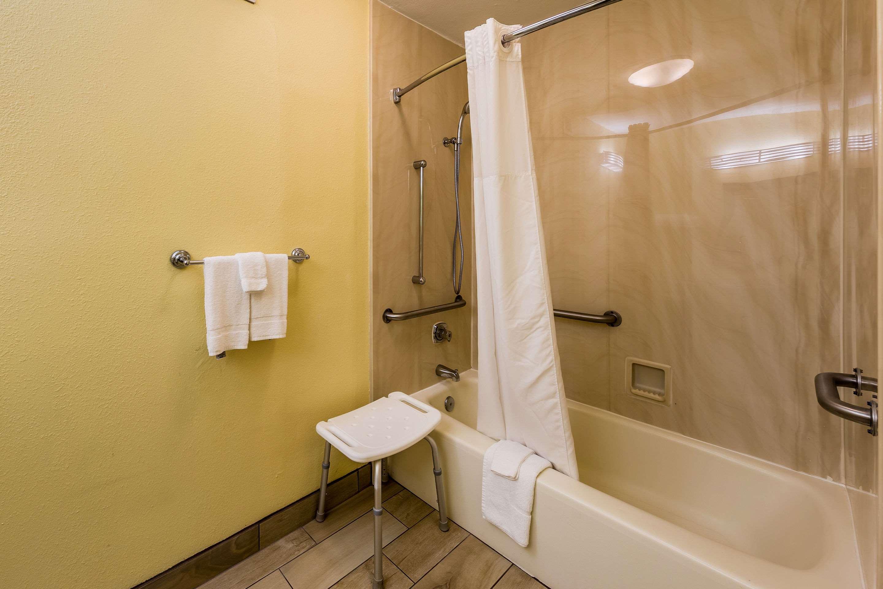Quality Inn Clemson Near University Anderson Ngoại thất bức ảnh
